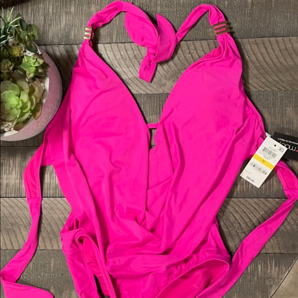 NWT ☀️ Bar III - Bright Pink one piece swim suit.